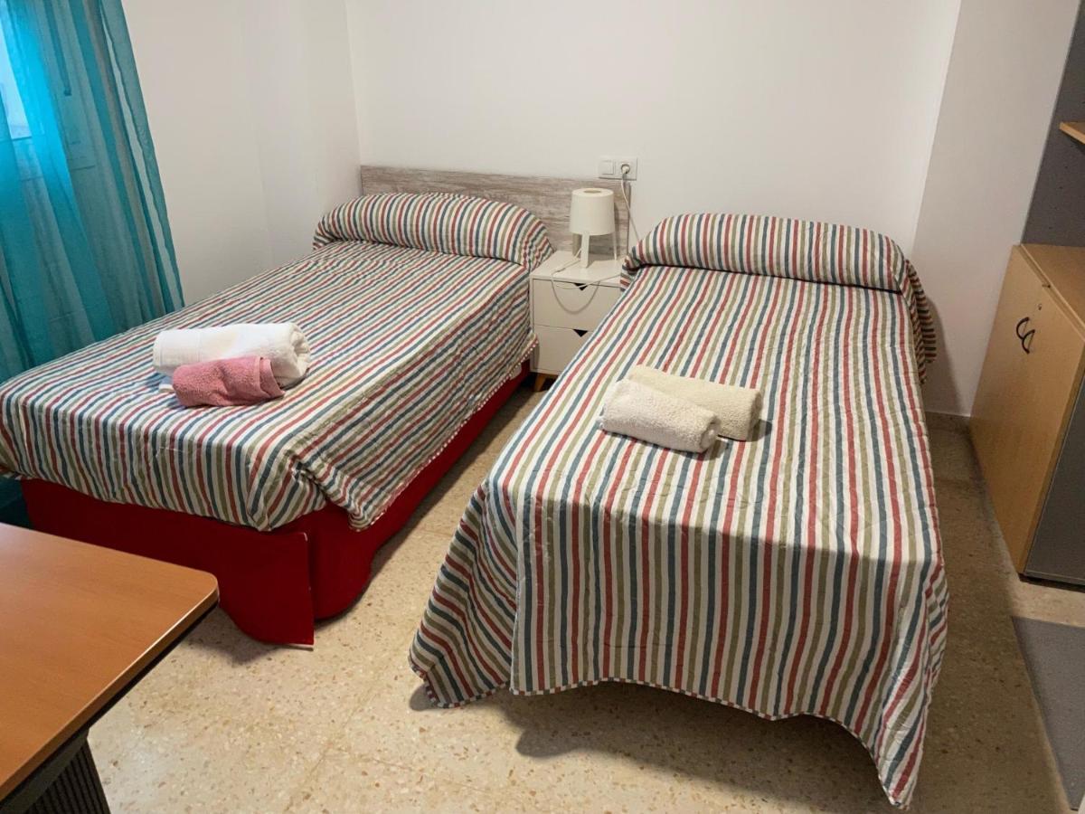 Sevilla. Gerena Casa Rural Para Familia O Profesionales Exterior photo
